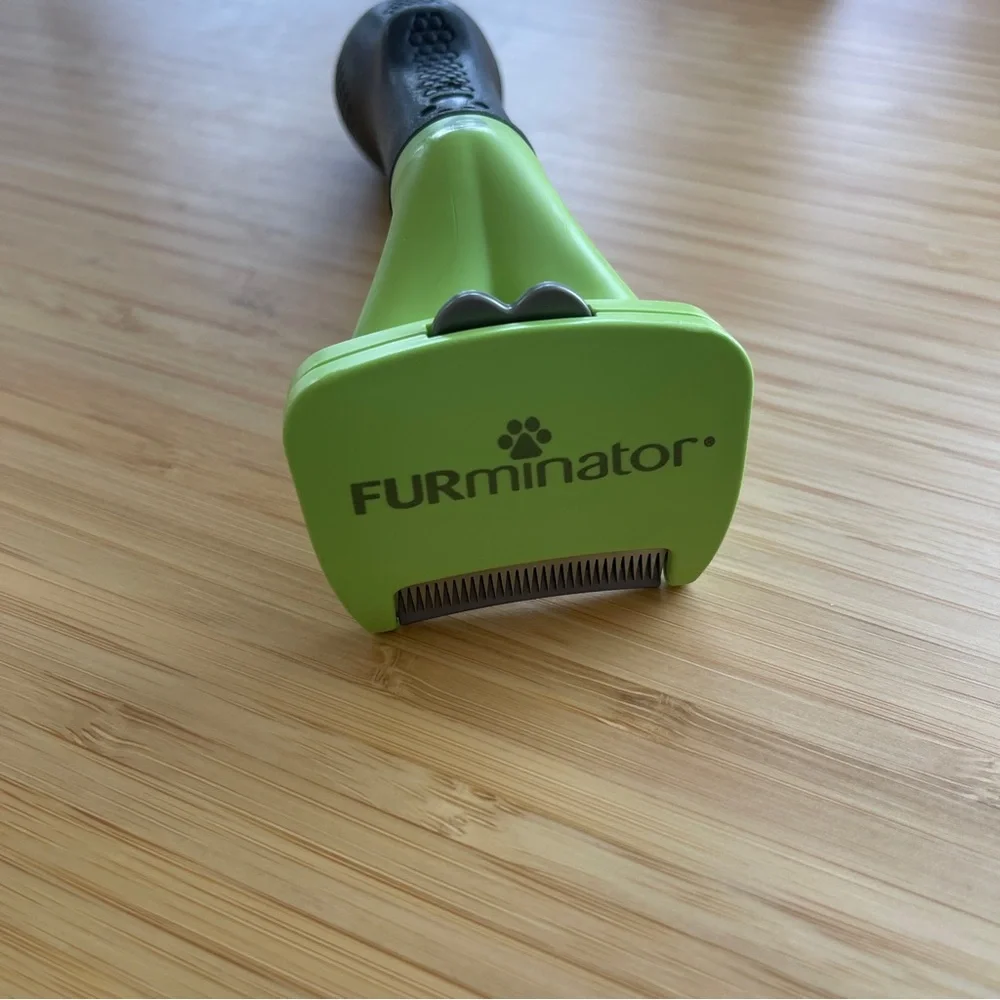 FURminator Green and Black Dog Grooming Tool